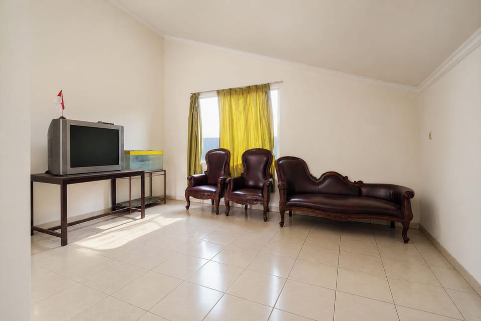 OYO 95347 Wisma Lamida Hotel in Jakarta