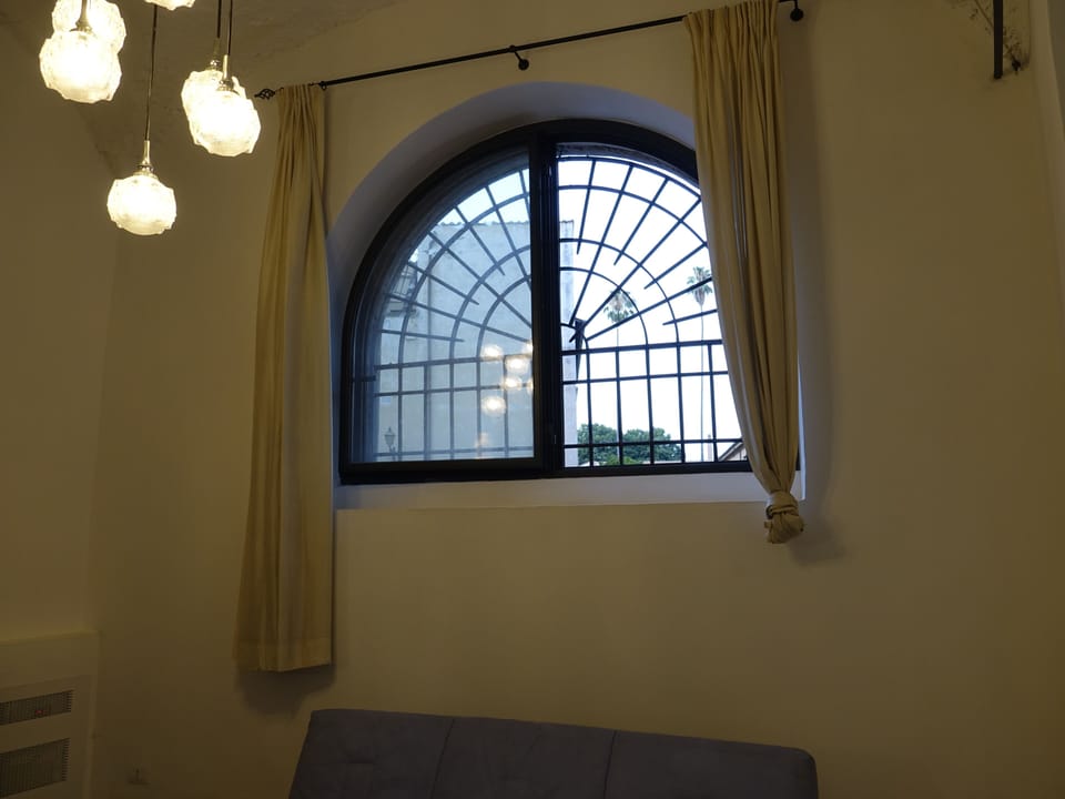 Luxury Apartment, City View | Interior