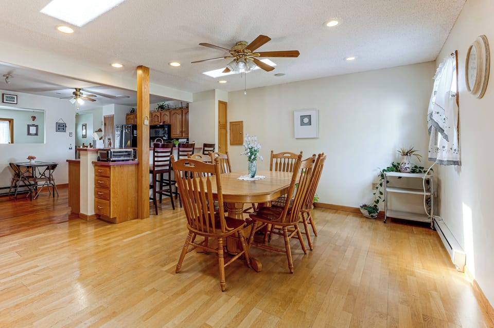 Dining Area | Main Level