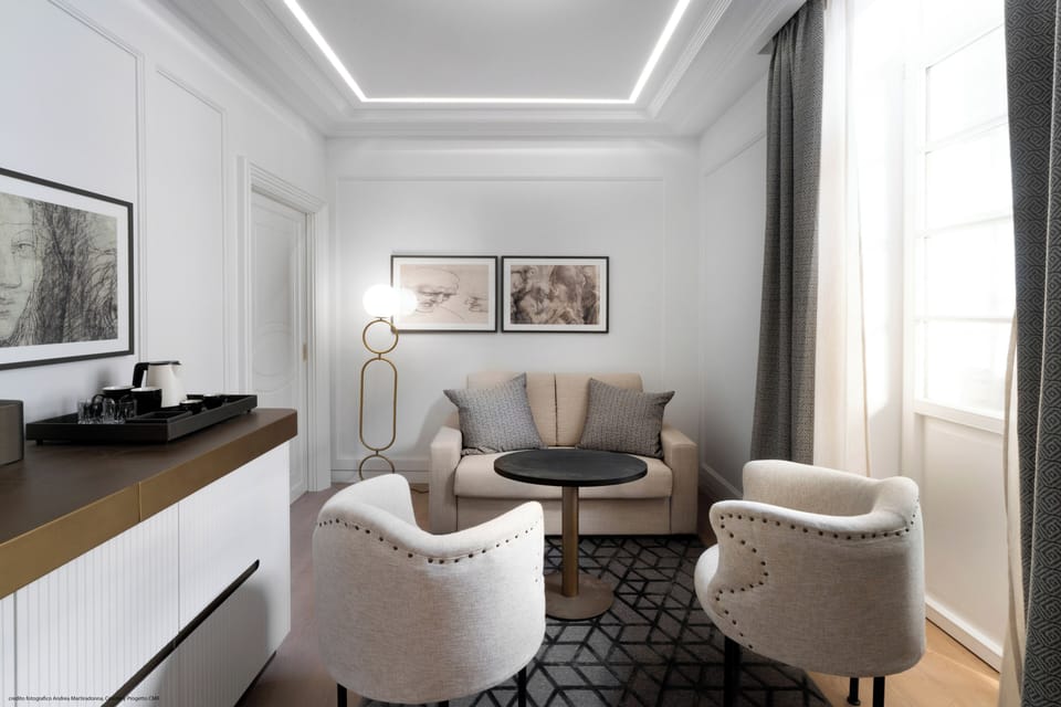 In-room safe, WiFi (free)