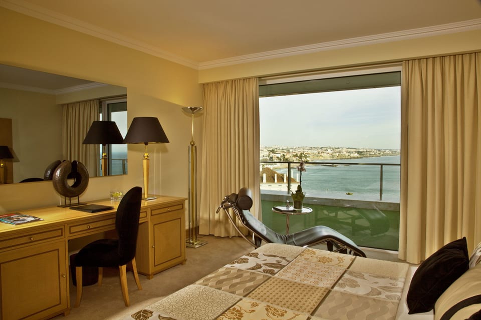 Free minibar items, in-room safe, desk, laptop workspace