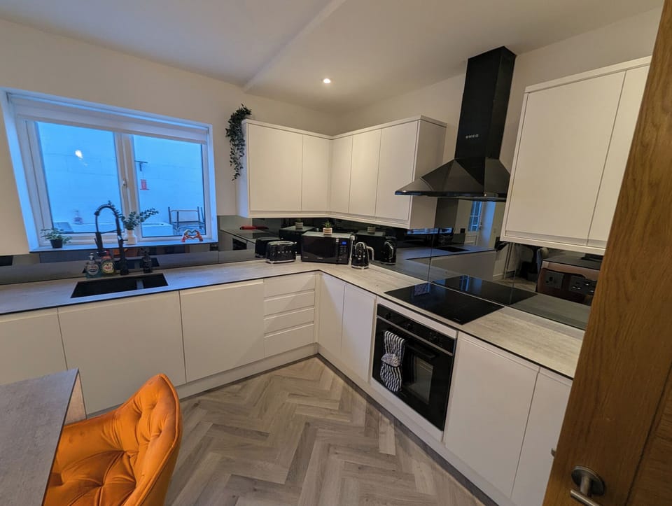 Cottage | Interior