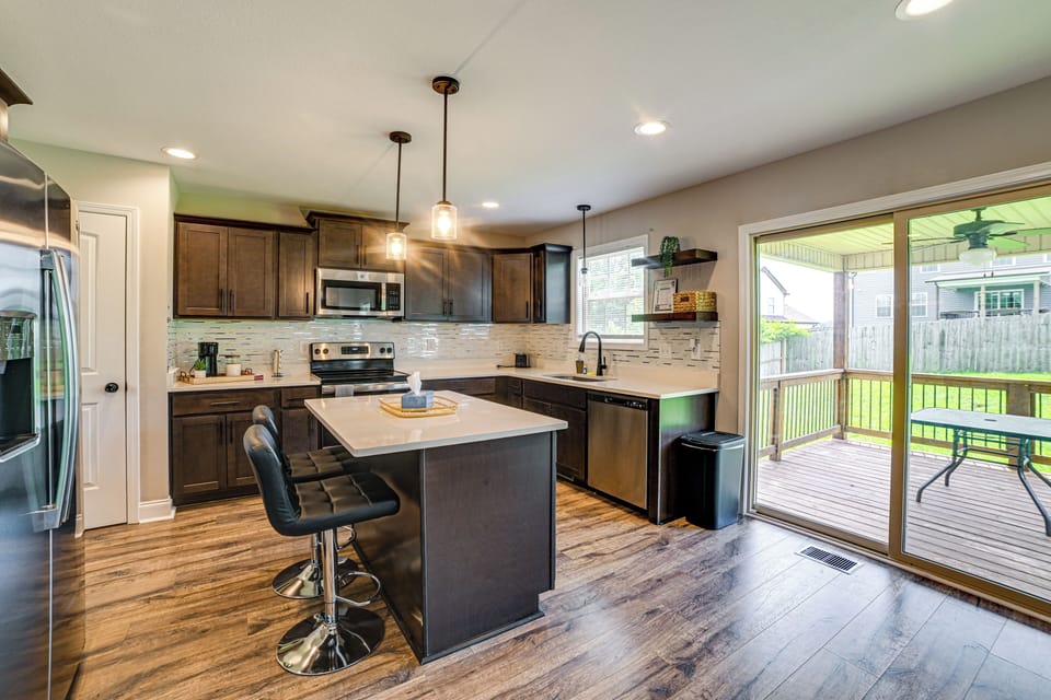 House (2 Bedrooms) | Interior