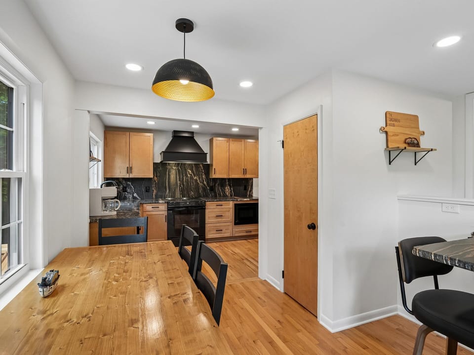 Studio (3 Bedrooms) | Property amenity