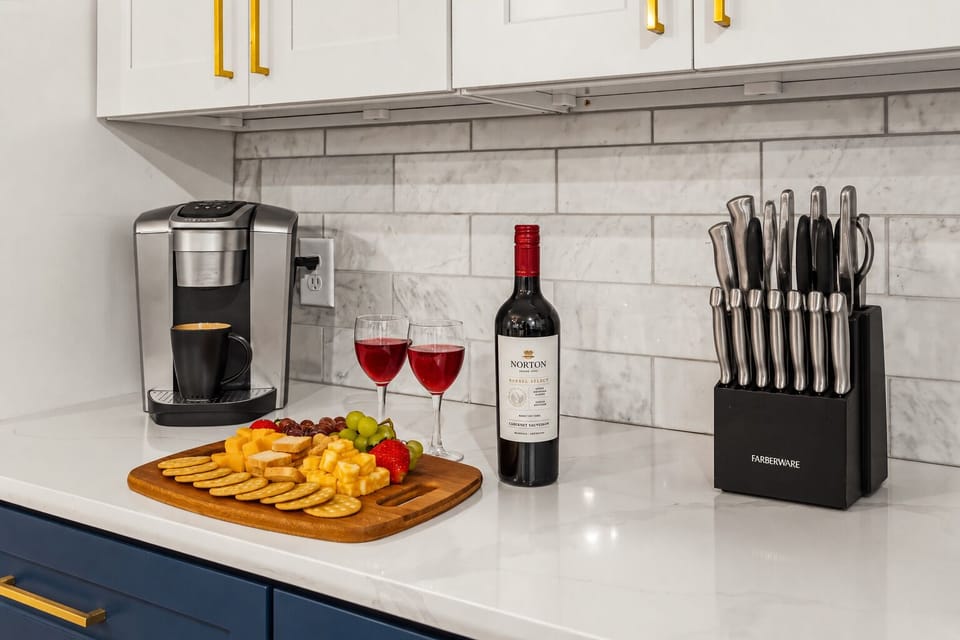 Sip wine while preparing gourmet meals in this stylish, fully-equipped culinary haven!