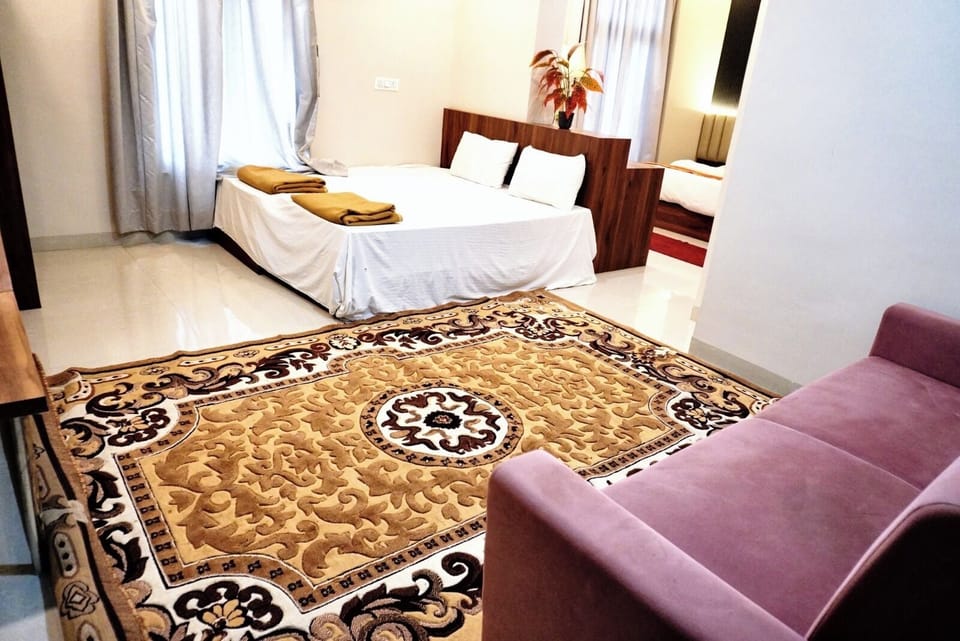Family Room, City View | Bed sheets