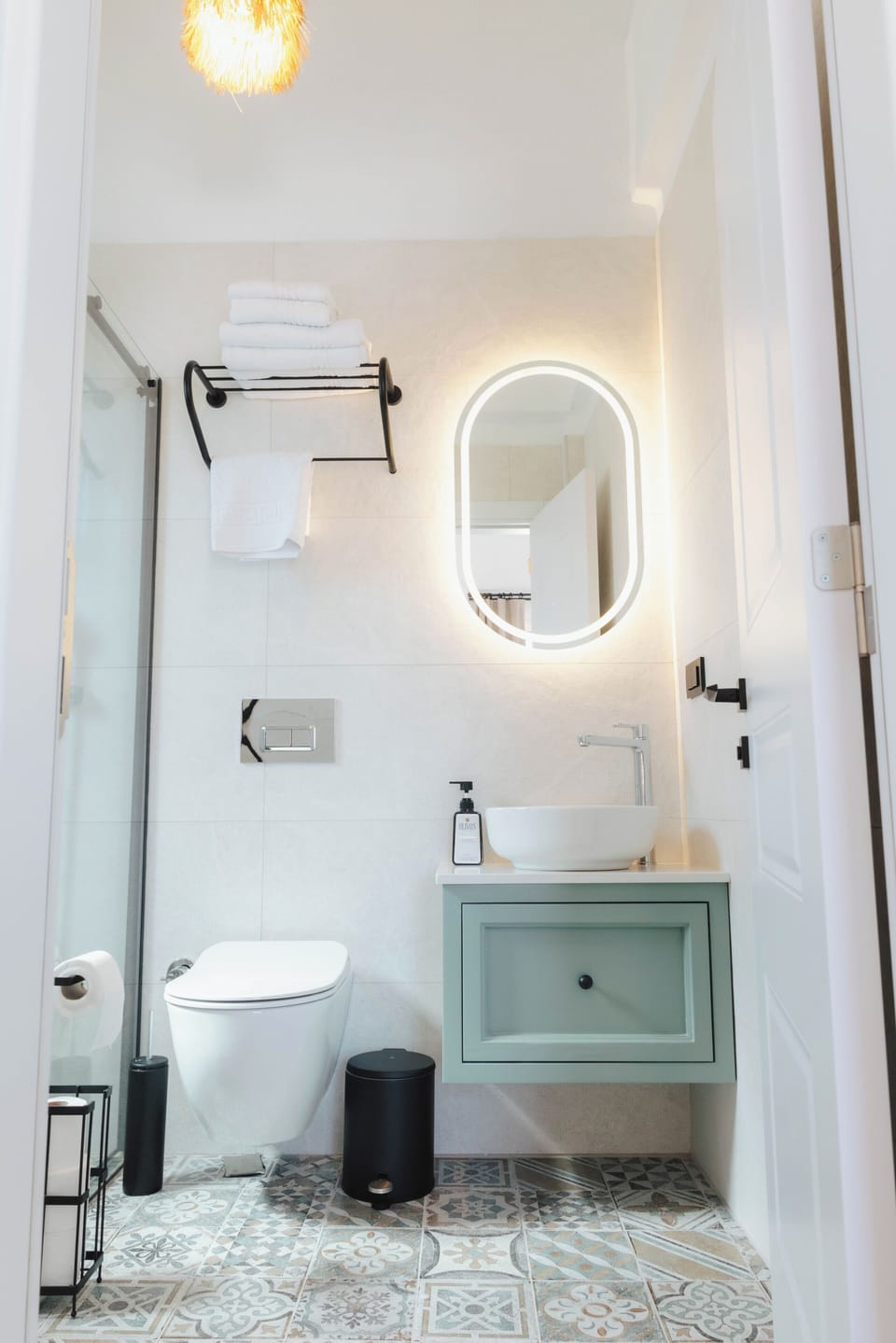 Deluxe Double Room, Balcony, Pool View | Bathroom | Shower, free toiletries, hair dryer, towels