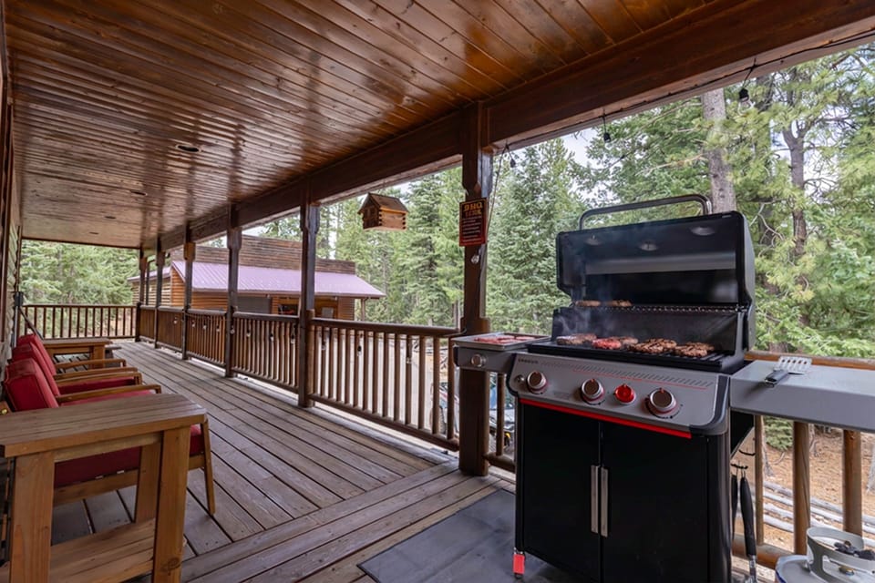 Covered Wraparound Deck • BBQ & Outdoor Living