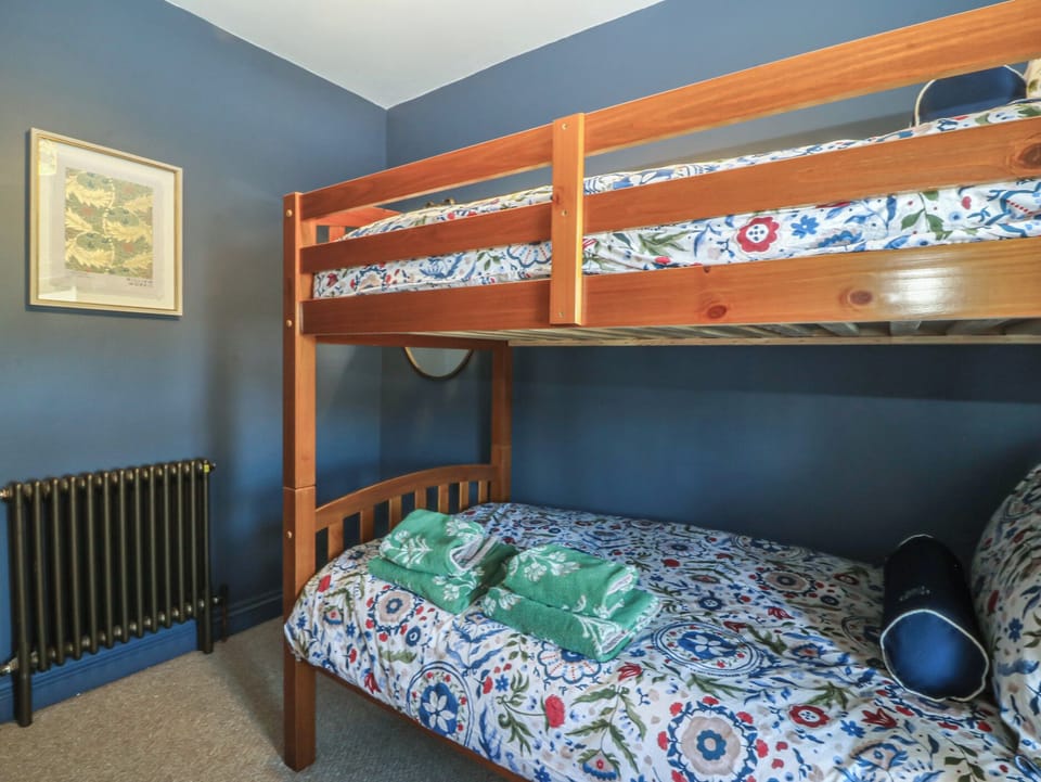 2 bedrooms, WiFi (free), individually decorated, individually furnished