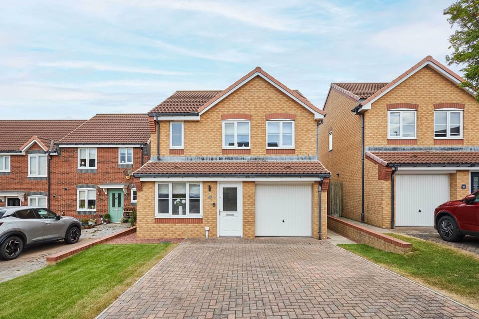 Stratton Close, Saltburn-by-the-Sea - Host & Stay