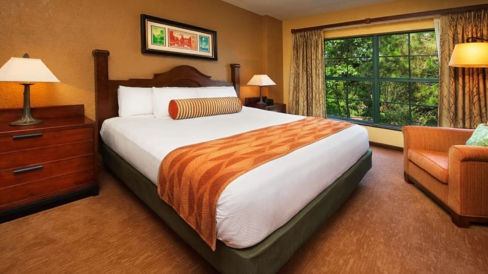 Primary Bedroom • King Bed