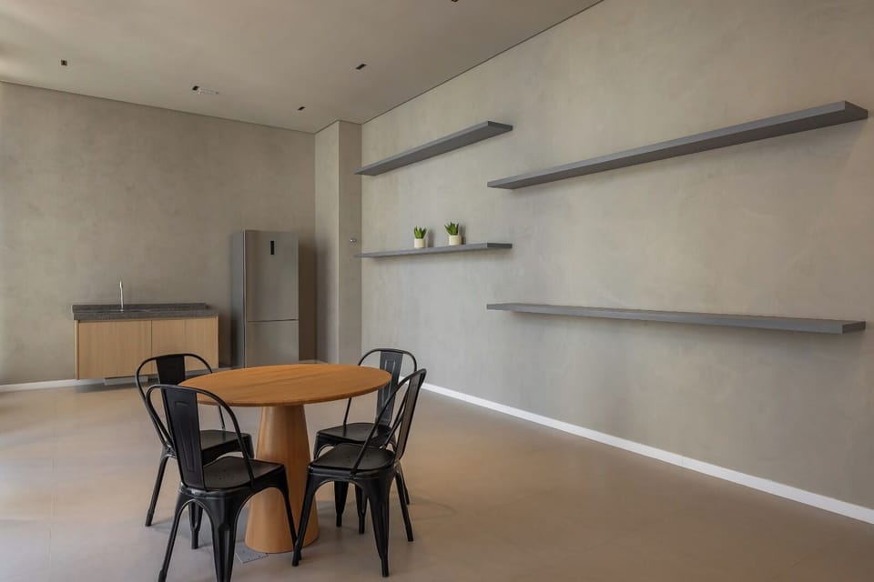 Deluxe Apartment, 1 Double Bed, Balcony, City View | Interior