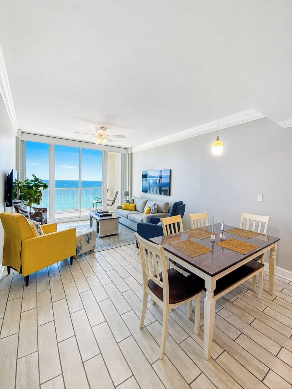 Dining Area With Amazing View