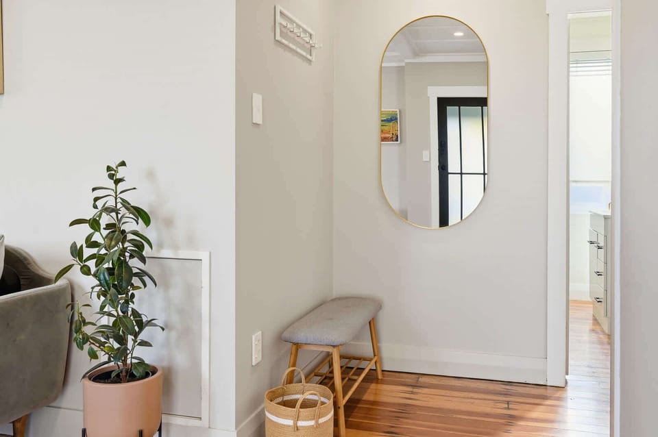 Entry way