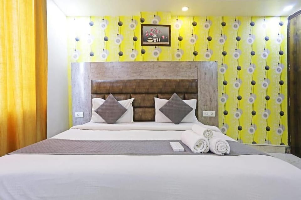 Double Room | Desk, WiFi (free)