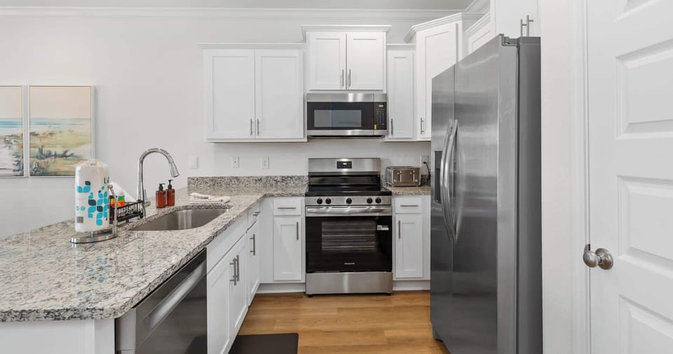 The open kitchen is well equipped for an unforgettable getaway​