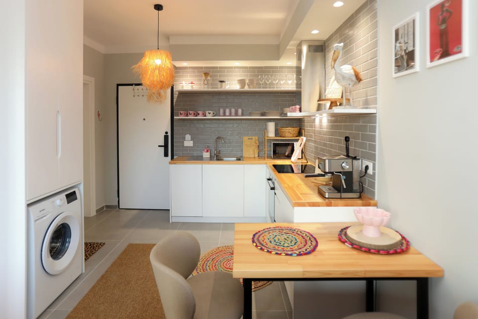 Kitchen and dining area
