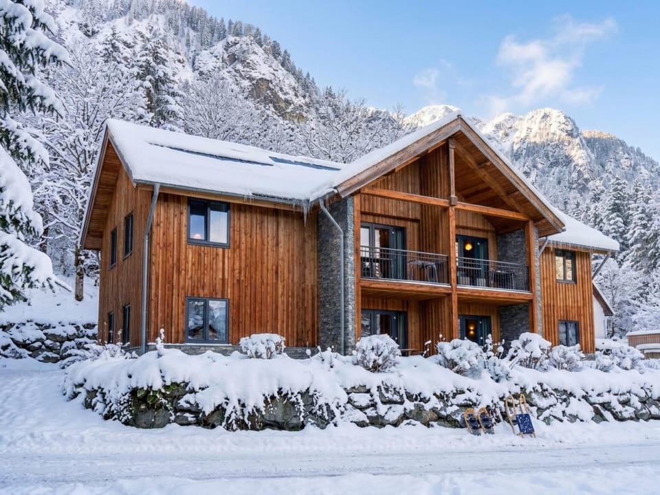 Holiday Home Exterior [winter]