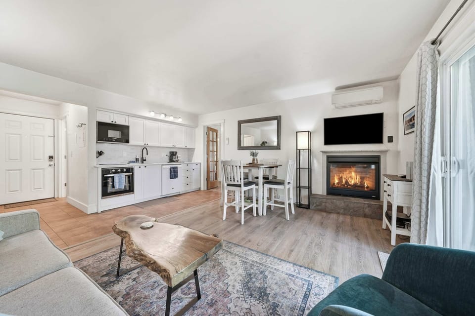 Your Bend getaway starts at Cozy Condo by Downtown