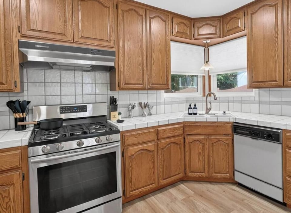 Enjoy an easy cooking setup with generous counter space for preparing meals during your stay.