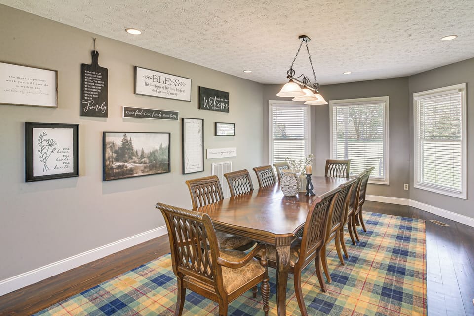Dining Area | 1st Floor