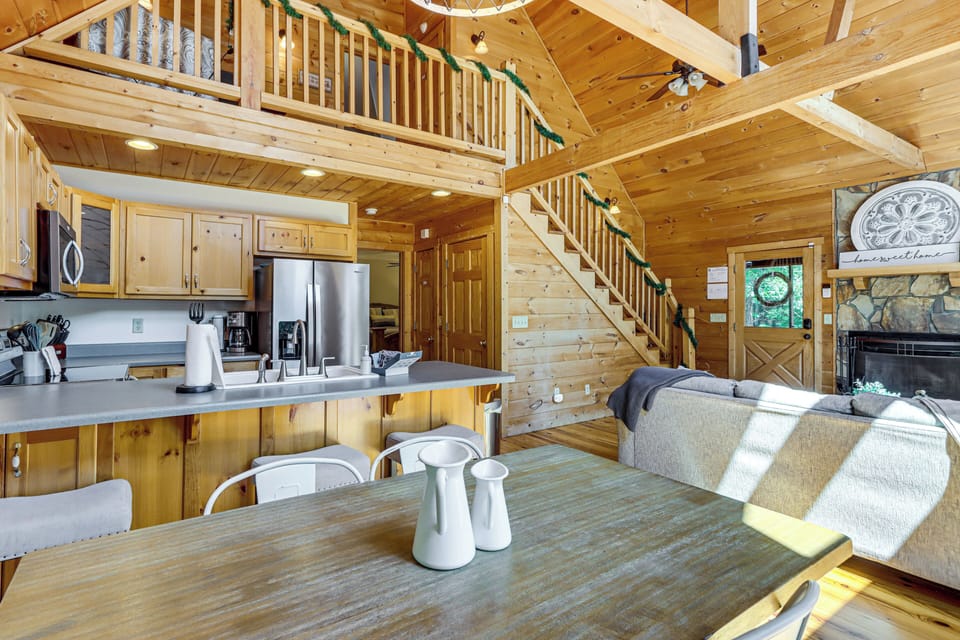 Cook together in the fully equipped kitchen, then gather at the table