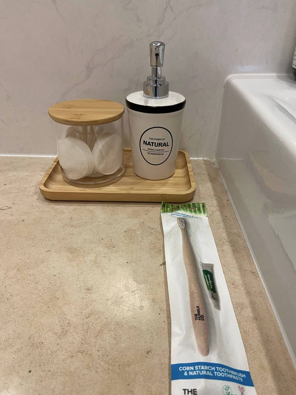 Bathroom amenities