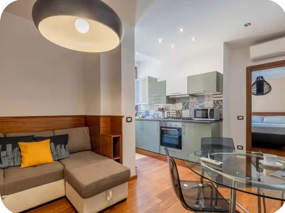 Superior Apartment, Non Smoking, Courtyard View | Interior