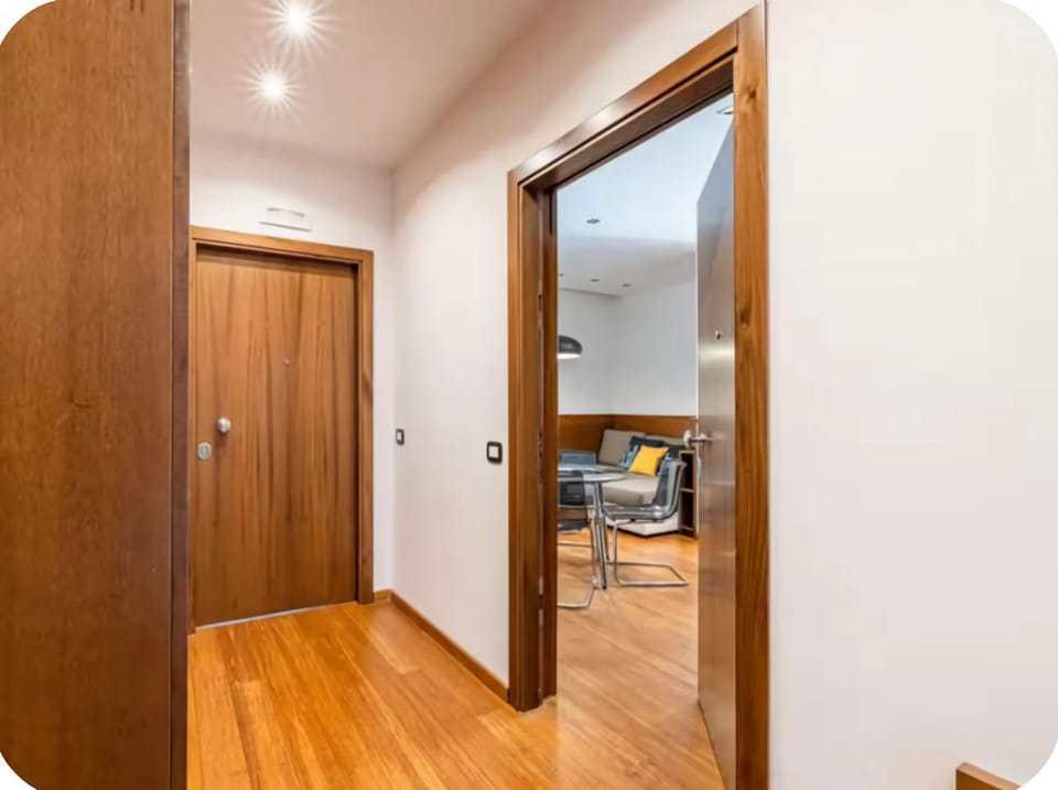 Superior Apartment, Non Smoking, Courtyard View | Interior
