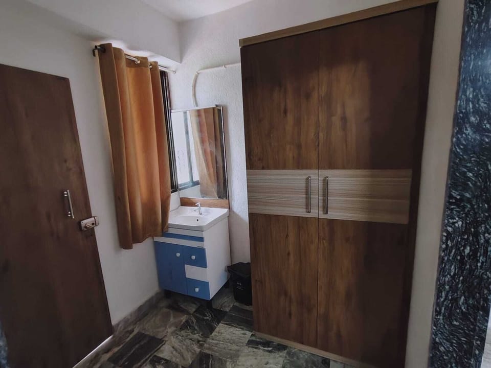Standard Double or Twin Room, Courtyard View | Bathroom | Shower, slippers, towels, soap