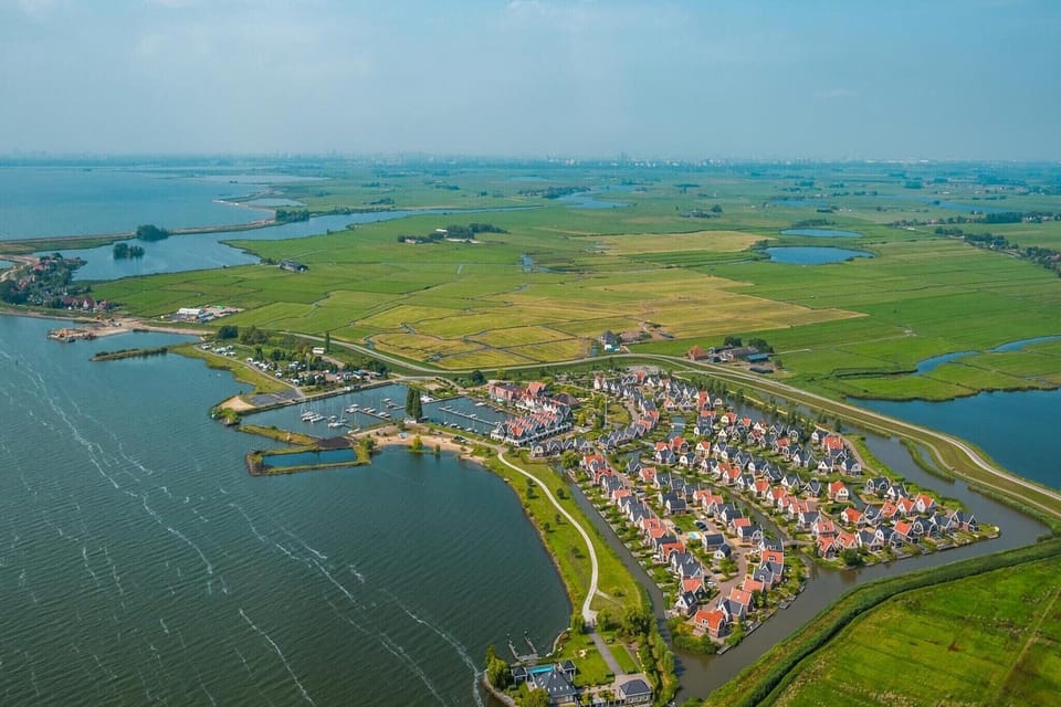 Surroundings [summer] (1-5 km)
