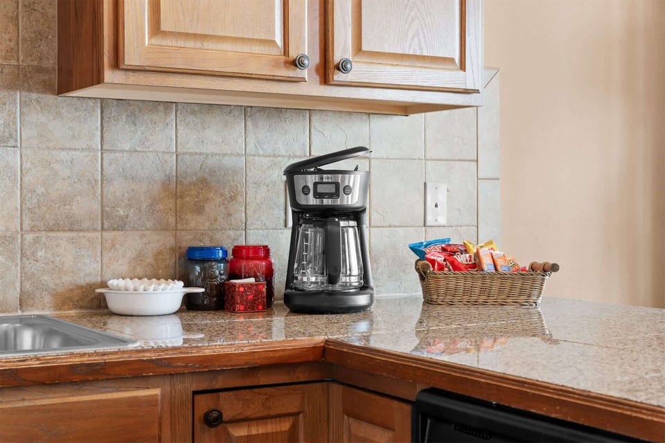 The open kitchen is well equipped for an unforgettable getaway​