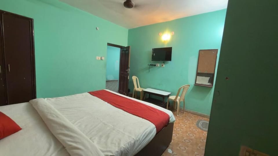 Basic Double Room | WiFi (free)