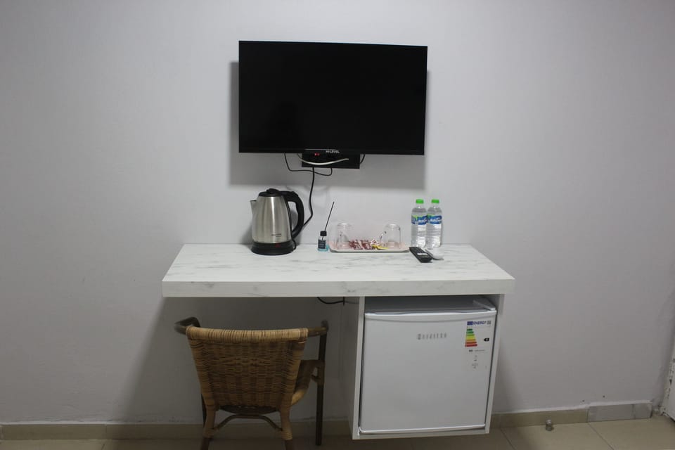 Basic Room, Balcony | Interior