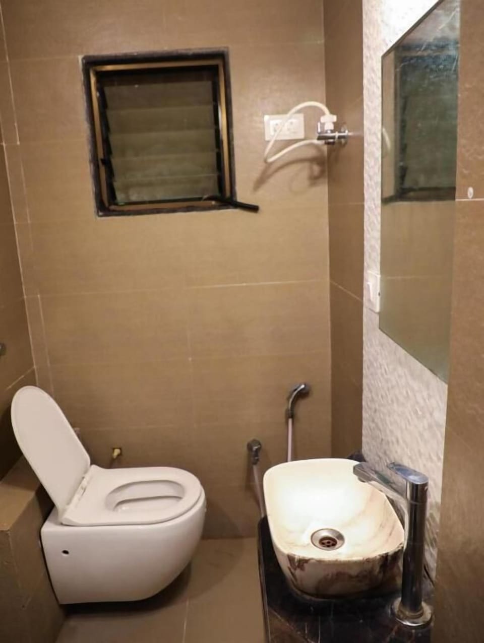 Shower, towels, soap, shampoo