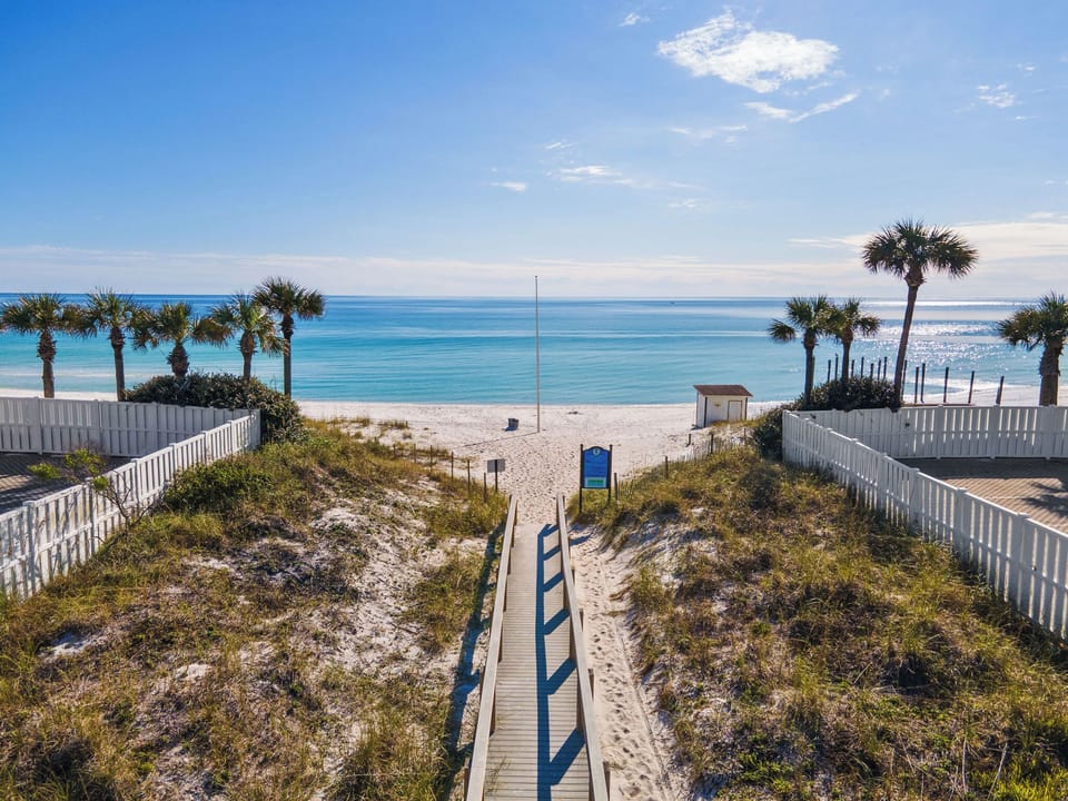 Thousand Sunnies Apartment in Destin