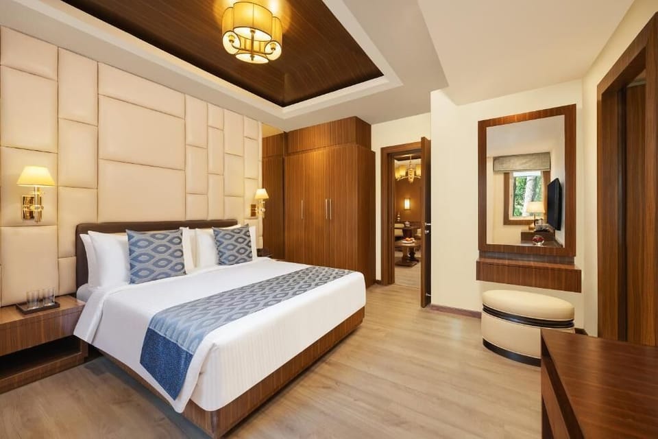 In-room safe, soundproofing, iron/ironing board, WiFi (free)