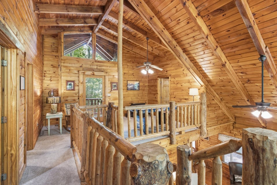 Cabin, 3 Bedrooms | Interior