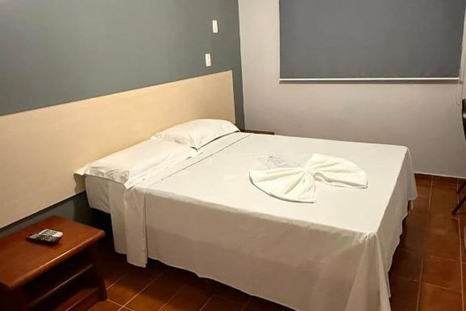 Basic Double Room | WiFi (free), bed sheets