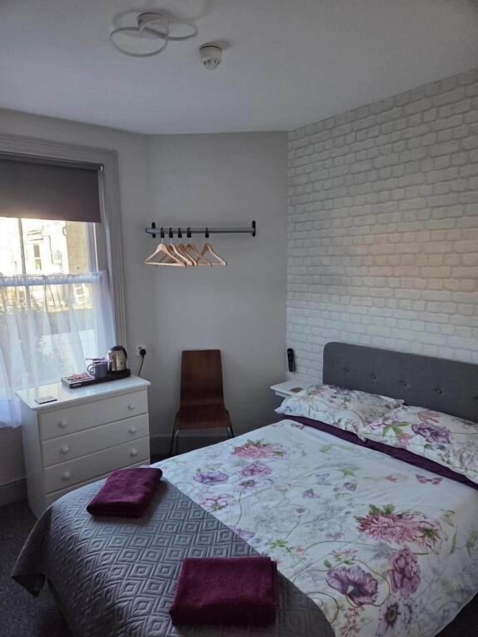 Standard Double Room | WiFi (free)