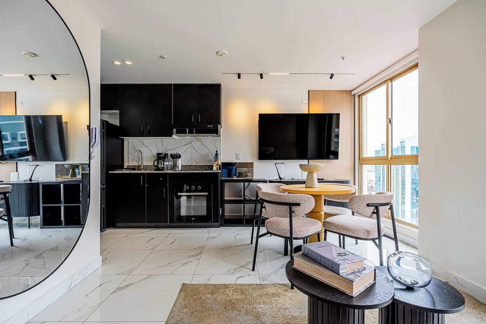 Kitchen and dining area integrated