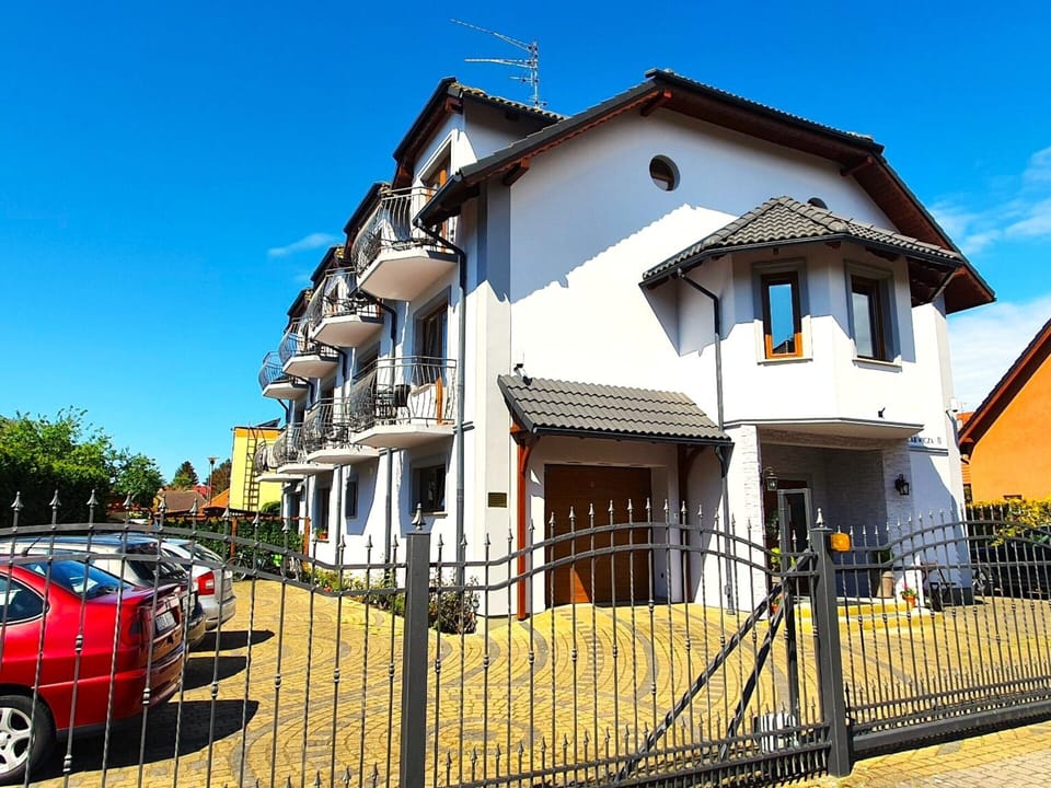 Apartment | Exterior