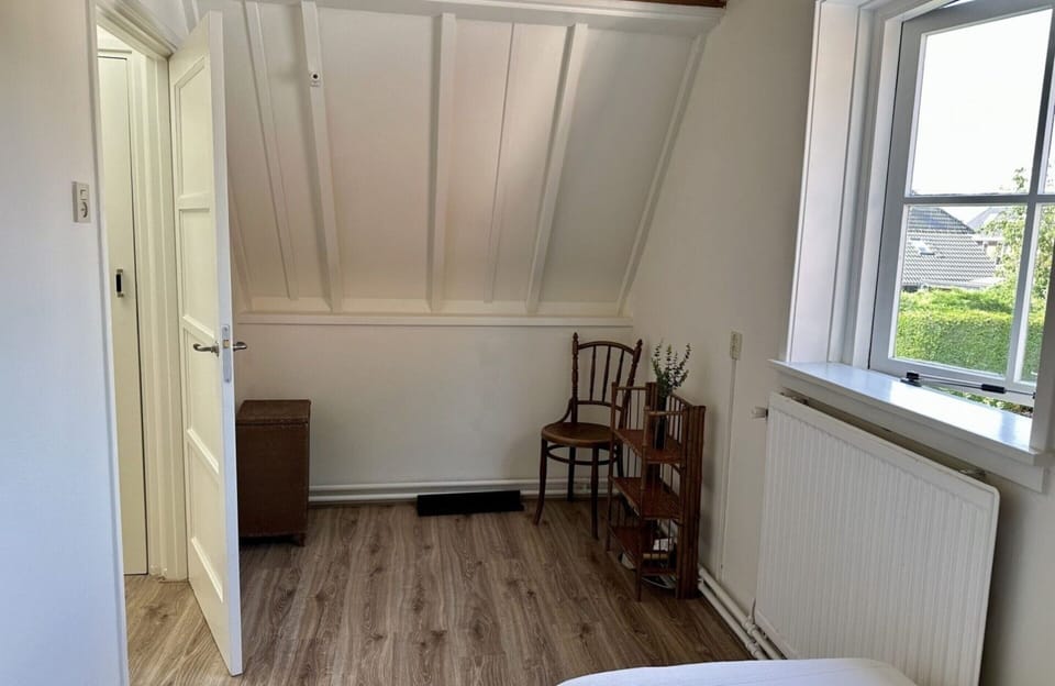 House | 2 bedrooms, individually furnished, bed sheets