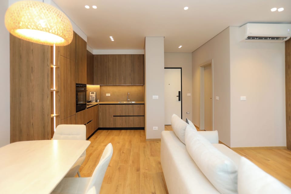 Kitchen and dining area