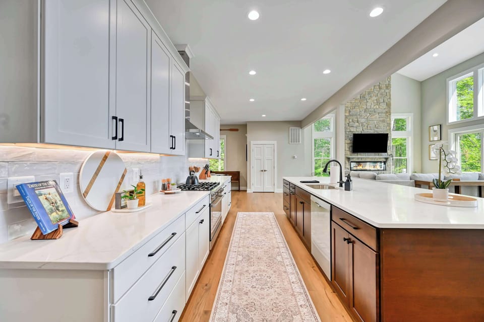 Kitchen Haven: Sleek design with modern appliances and stunning views – culinary adventures await!