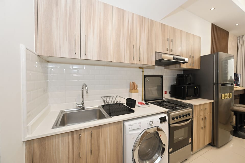 Apartment, Balcony, Courtyard View | Private kitchen