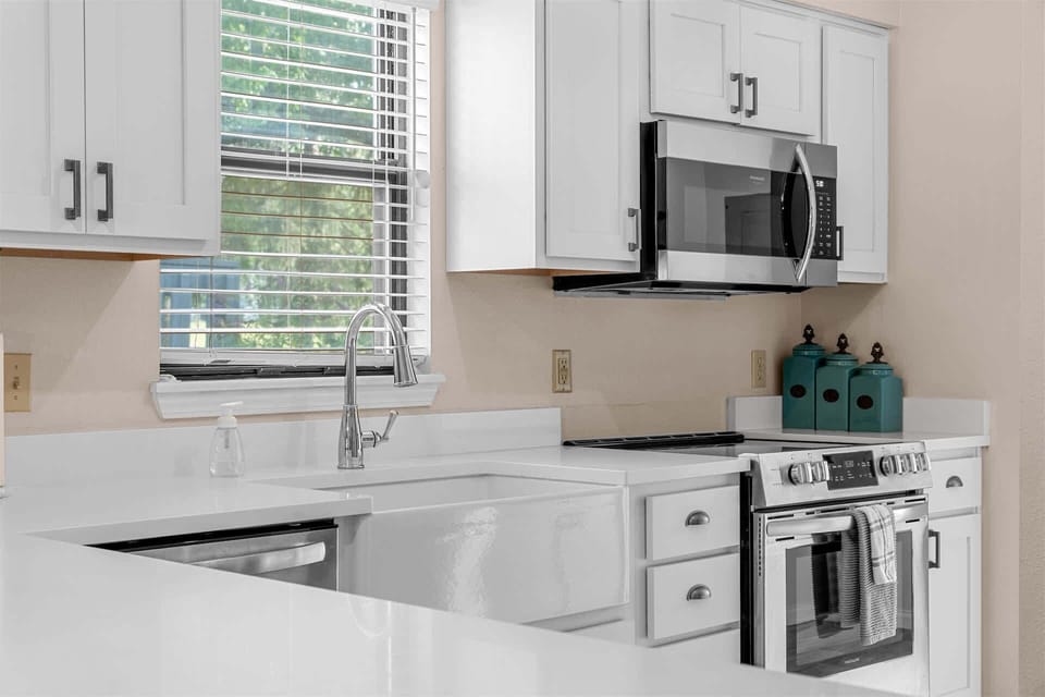 Condo, Multiple Beds, Golf View (Birdie's Nest) | Private kitchen