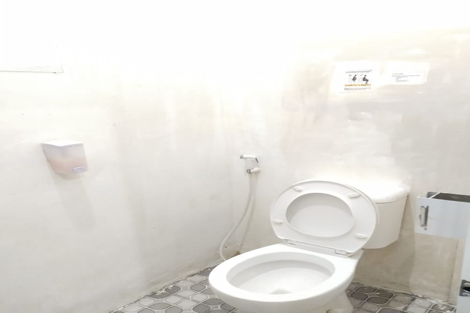 Standard Twin Room | Bathroom