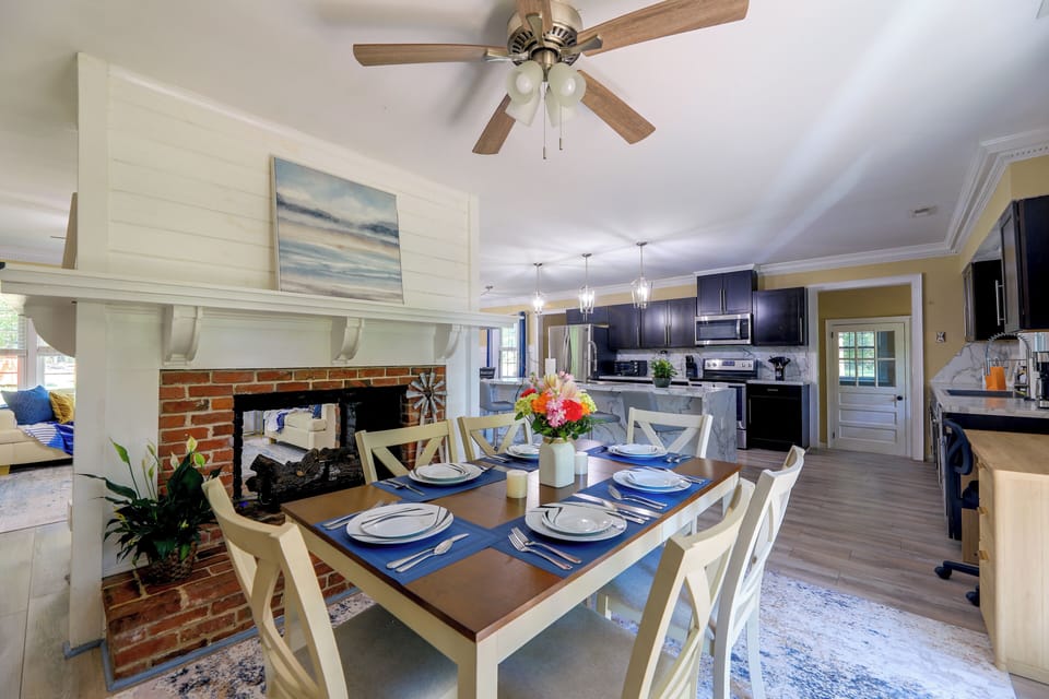 House (4 Bedrooms) | Interior