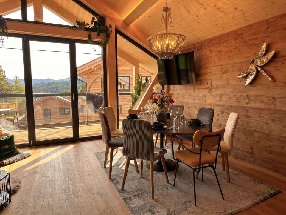 Furniture, Interior Design, Wood, Ceiling, Flooring, Wood Flooring, Floor, Living Room, Light Fixture, Lighting